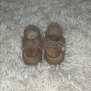 baby’s sperrys